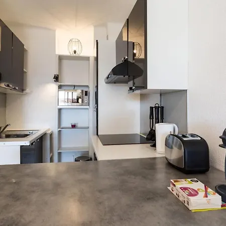 Beautiful Modern And Bright Studio *